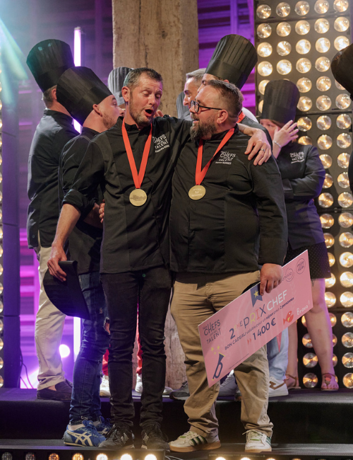 Ambiance scène et lumières roses