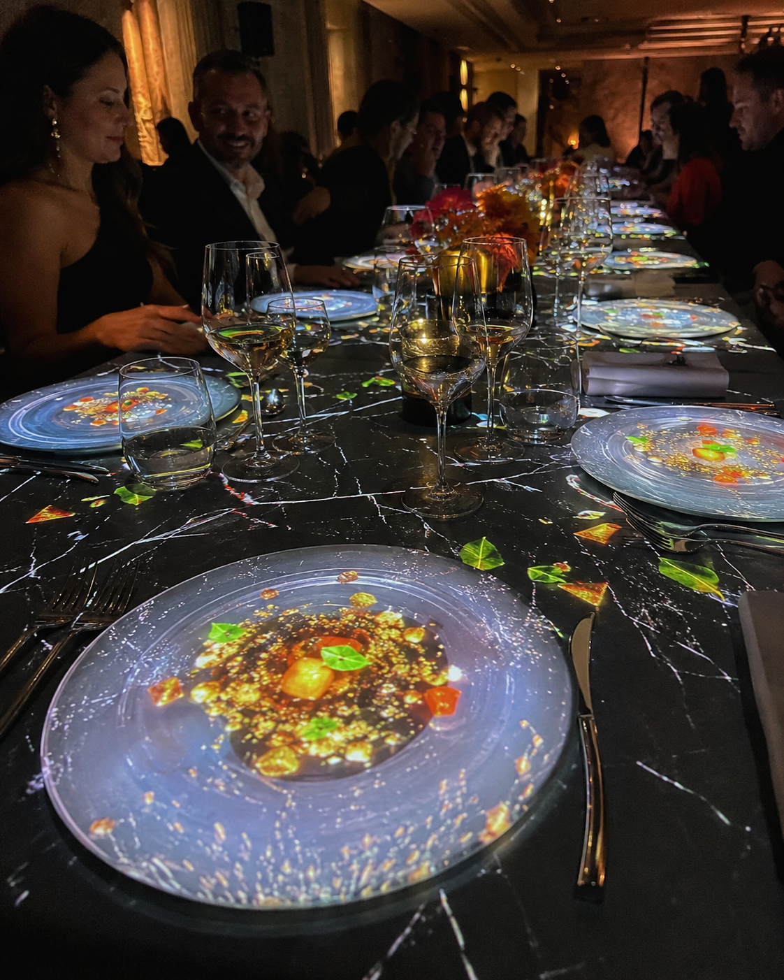 Projection vidéo sur stand et décor événementiel